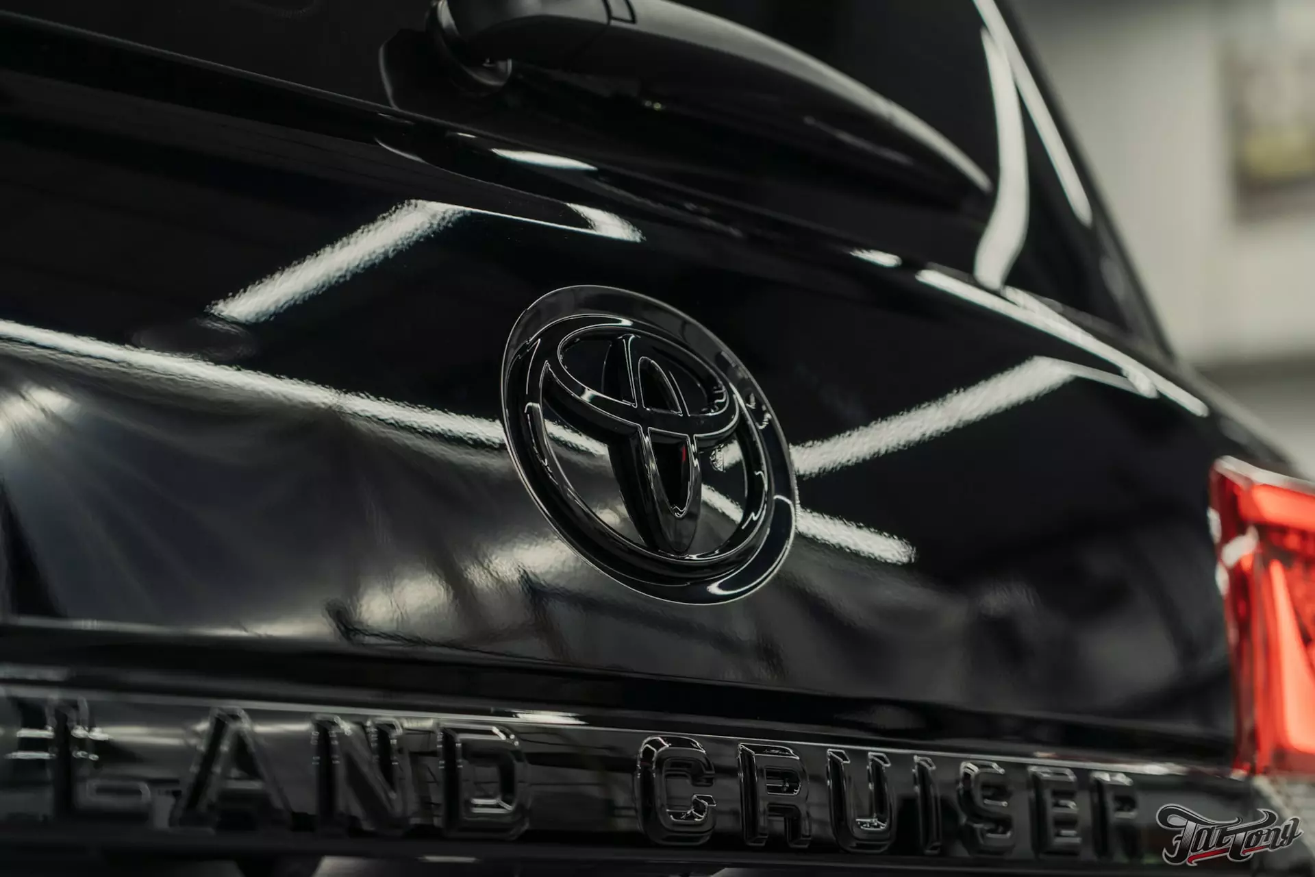 Антихром и покраска суппортов Toyota LandCruiser 200